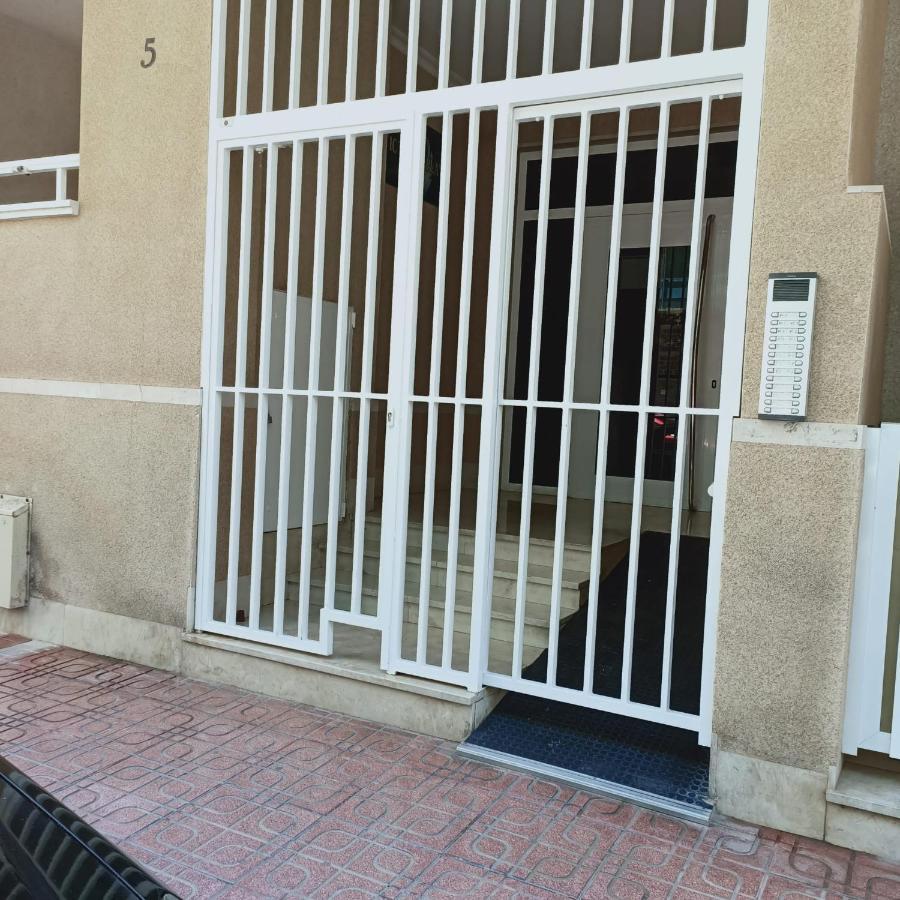 Casa La Sal Apartment Torrevieja Exterior photo